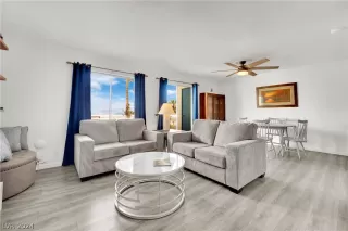 Photo #2: 2575925 Listing