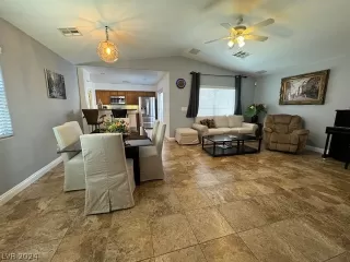 Photo #1: 2575932 Listing 