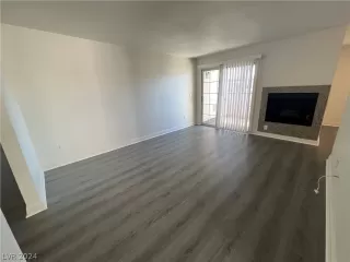 Photo #1: 2575970 Listing 