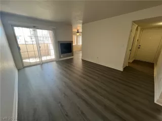 Photo #2: 2575970 Listing 