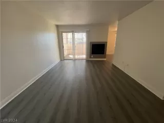 Photo #3: 2575970 Listing 