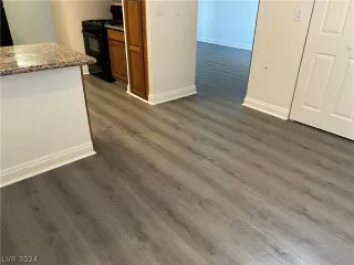 Photo #5: 2575970 Listing 