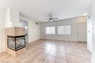 Photo #4: 2575972 Listing