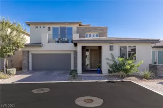 Photo #1: 2575981 Listing 