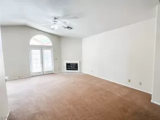 Photo #1: 2575998 Listing 