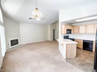 Photo #3: 2575998 Listing 