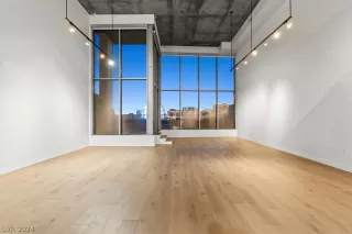 Photo #4: 2576041 Listing 