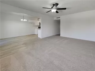 Photo #2: 2576042 Listing