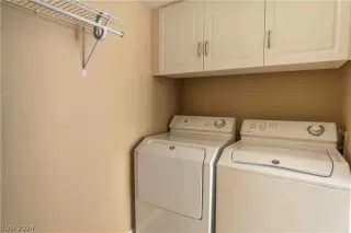 Photo #5: 2576052 Listing 