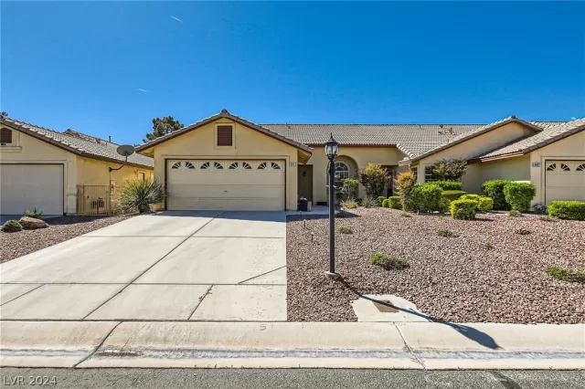 MLS: 2576057 Condo For Sale