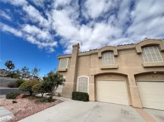 Photo #1: 2576058 Listing 