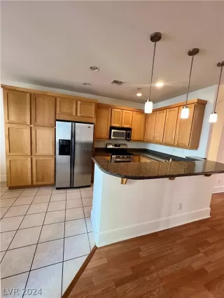 Photo #3: 2576074 Listing 