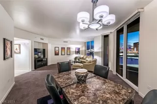 Photo #1: 2576084 Listing 