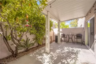 Photo #3: 2576090 Listing