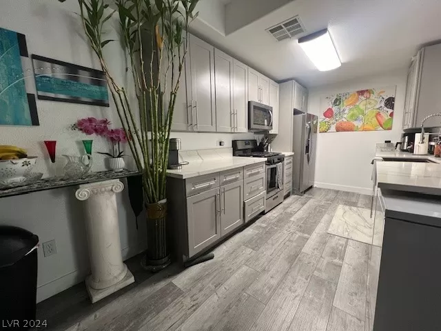 MLS: 2576097 Condo For Sale