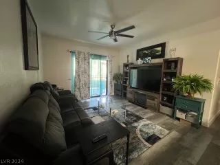 Photo #4: 2576097 Listing 