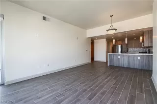 Photo #1: 2576114 Listing 