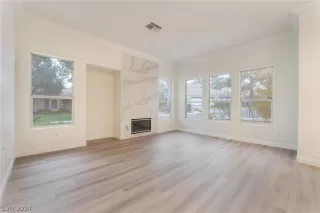 Photo #5: 2576137 Listing 