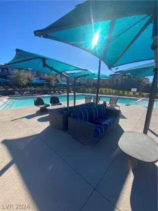 Photo #2: 2576156 Listing 