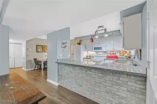 Photo #4: 2576172 Listing