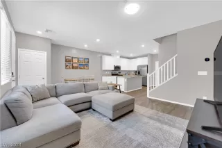 Photo #6: 2576208 Listing 