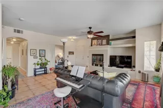 Photo #5: 2576270 Listing 