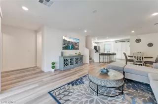 Photo #1: 2576299 Listing