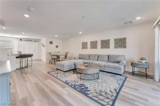 Photo #4: 2576299 Listing