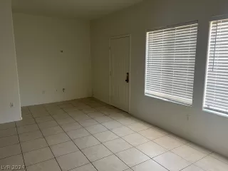 Photo #3: 2576305 Listing 