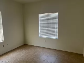 Photo #4: 2576305 Listing 