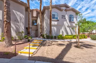 Photo #2: 2576317 Listing