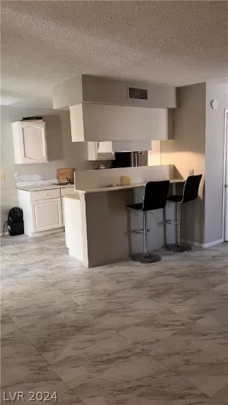 Photo #3: 2576417 Listing 