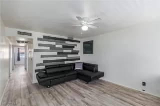 Photo #4: 2576425 Listing