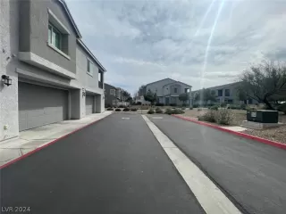 Photo #1: 2576433 Listing 