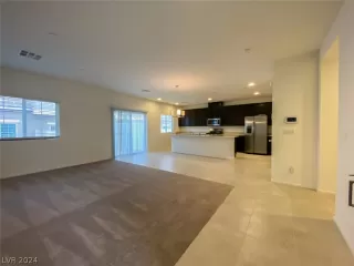 Photo #6: 2576433 Listing 