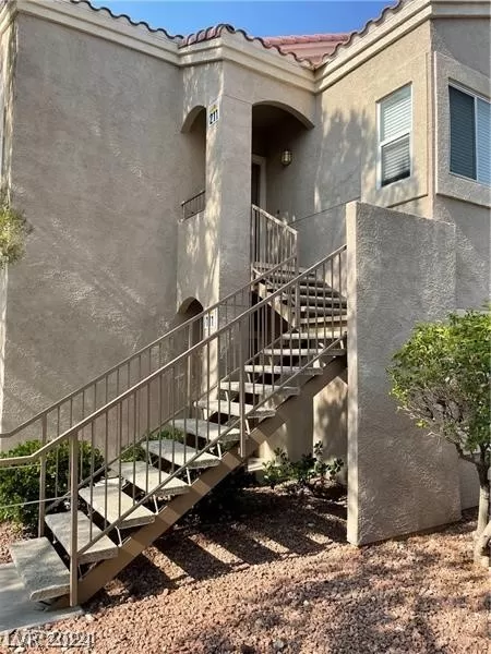 MLS: 2576438 Condo For Sale