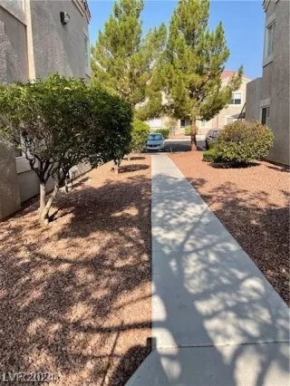 Photo #5: 2576438 Listing 