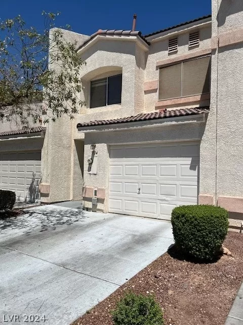 MLS: 2576445 Condo For Sale