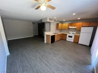 Photo #4: 2576445 Listing 