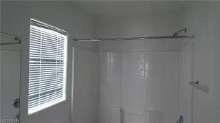 Photo #4: 2576461 Listing 