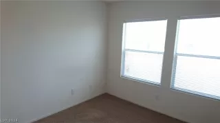 Photo #5: 2576461 Listing 