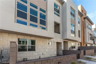 Photo #1: 2576518 Listing 