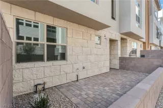 Photo #2: 2576518 Listing 