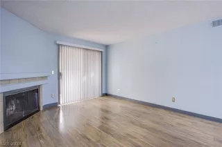 Photo #2: 2576525 Listing