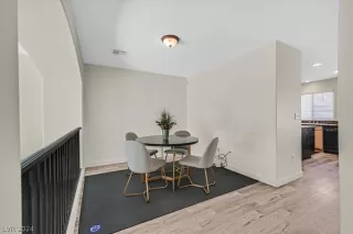 Photo #5: 2576546 Listing 