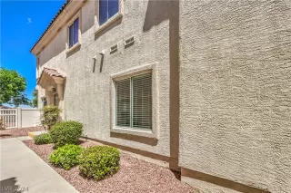 Photo #2: 2576548 Listing