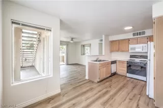 Photo #5: 2576550 Listing 