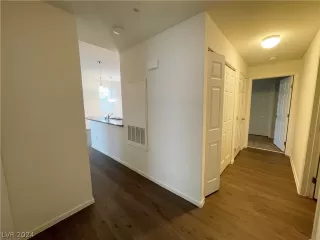 Photo #2: 2576573 Listing 