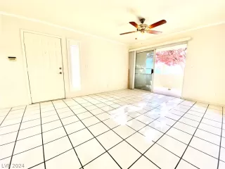 Photo #6: 2576594 Listing