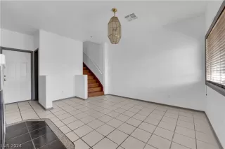 Photo #1: 2576604 Listing